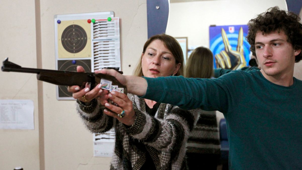 Georgian Mother and son shooters aim to make history at Olympics geotv.ge